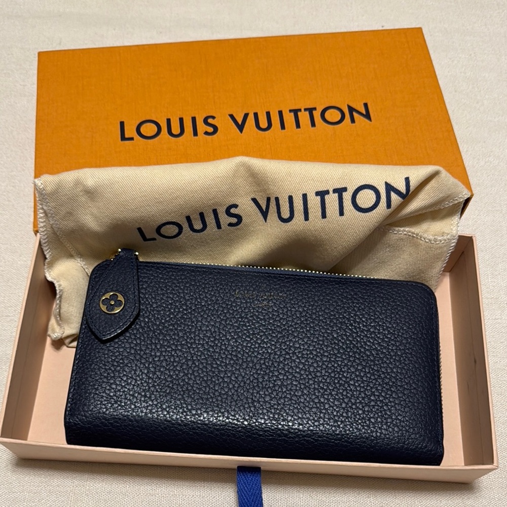 Louis Vuitton Blue wallet